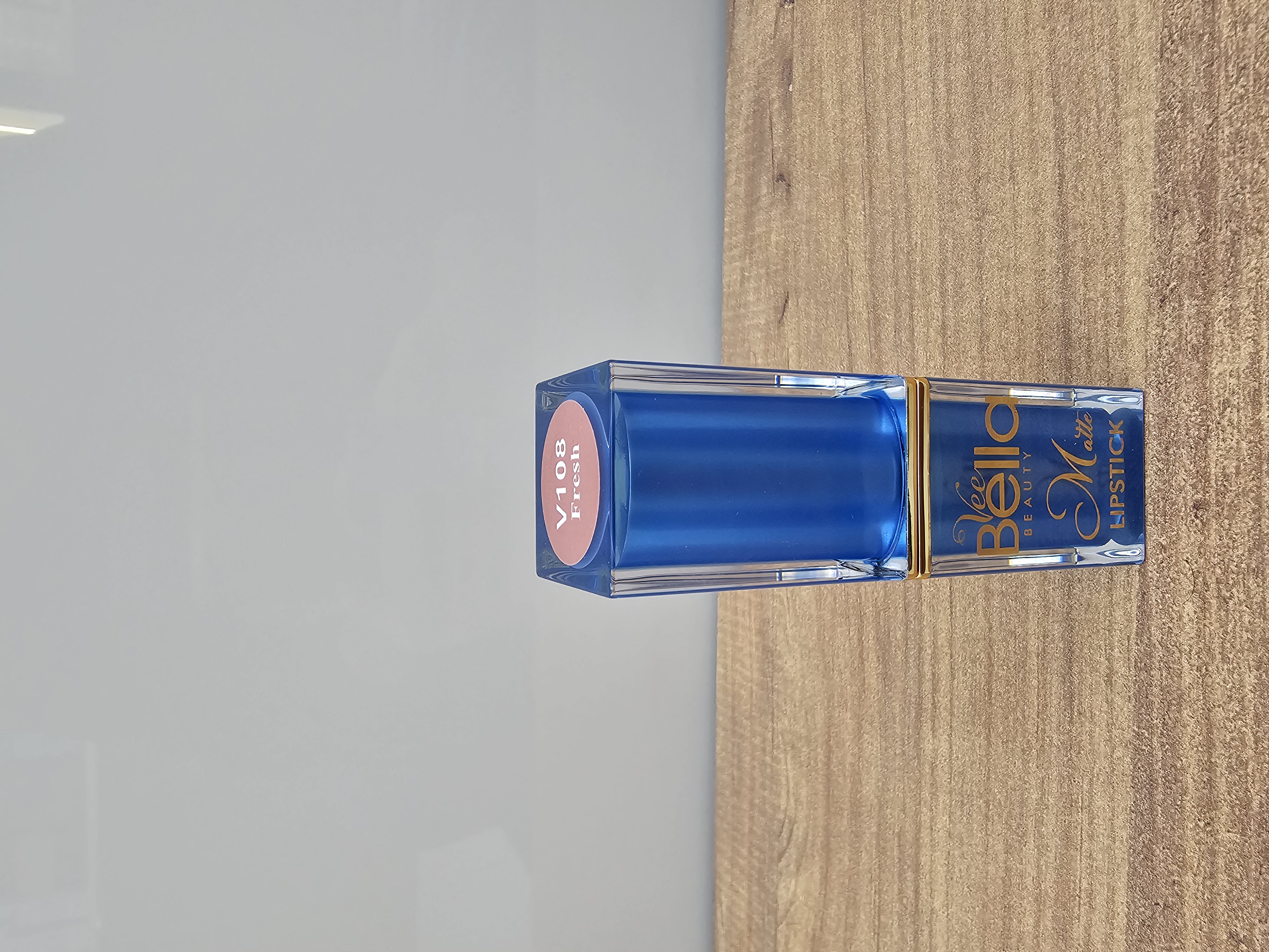 BELLA LIPSTICK V108 FRESH